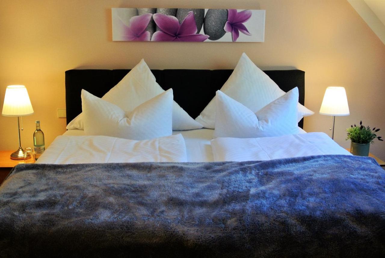 Seehotel Lindenhof 뤼헨 외부 사진